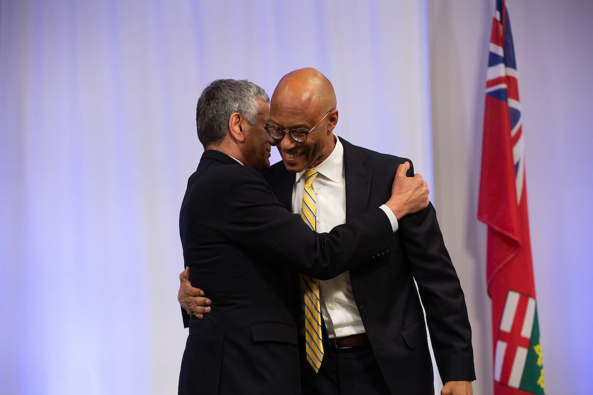 WeirFoulds Partner Raj Anand congratulates Frank Walwyn on receiving a 2019 LSM