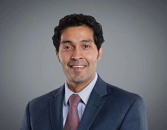 Jay Tomar, Securities Lawyer at WeirFoulds LLP